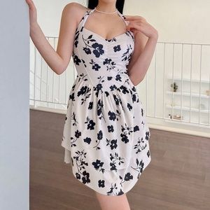 NWT DAZY Floral Print Lace Up Backless One Piece Swimsuit Halter Top